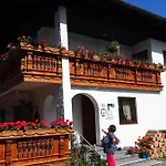 アパート Haus Bergwelt